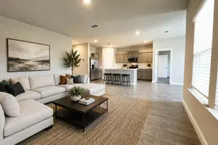 613 Breckenridge Pk Dr, Alvarado, TX 76009 - Photo 2