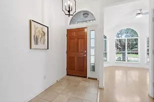 1324 Falcon Dr, Lewisville, TX 75077 - Photo 4