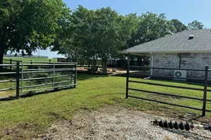 1273 Wall Street Rd, Gunter, TX 75058 - Photo 4