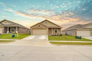 1473 Yachtclub Dr, Pelican Bay, TX 76020 - Photo 2