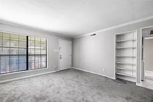 5930 Birchbrook Dr, Dallas, TX 75206 - Photo 2