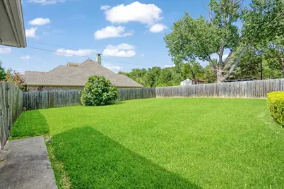1621 Idlewood Drive, Sherman, TX 75092 - Photo 28