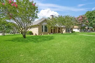 1621 Idlewood Dr, Sherman, TX 75092 - Photo 2