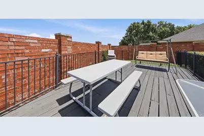 3936 Gillespie Drive, Carrollton, TX 75010 - Photo 34