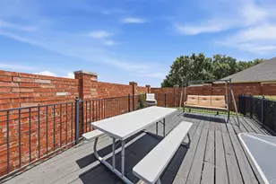 3936 Gillespie Dr, Carrollton, TX 75010 - Photo 34