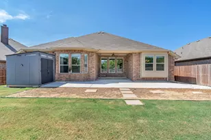 216 Ovaletta Dr, Justin, TX 76247 - Photo 36