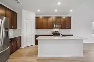 3804 High Valley Dr, Princeton, TX 75071 - Photo 6