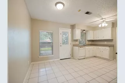 1142 Sicily Drive, Garland, TX 75040 - Photo 10