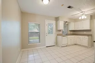 1142 Sicily Dr, Garland, TX 75040 - Photo 10