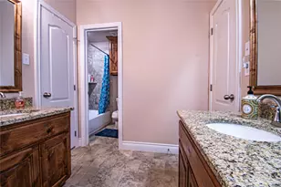 1009 Sky Ct, Weatherford, TX 76085 - Photo 18