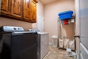 1009 Sky Ct, Weatherford, TX 76085 - Photo 18