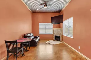 580 Homer Smith Rd, Van Alstyne, TX 75495 - Photo 12