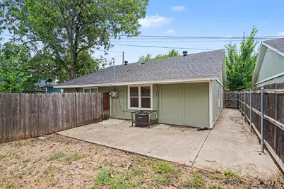 1815 Lipscomb Street, Fort Worth, TX 76110 - Photo 24