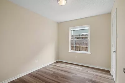 1815 Lipscomb Street, Fort Worth, TX 76110 - Photo 20