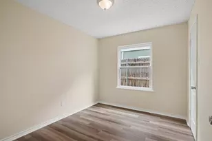 1815 Lipscomb St, Fort Worth, TX 76110 - Photo 20