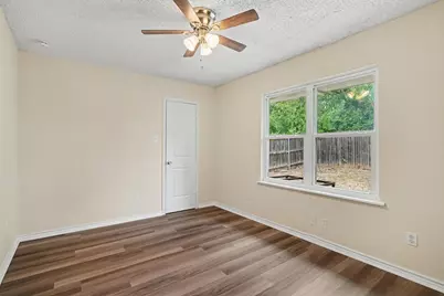 1815 Lipscomb Street, Fort Worth, TX 76110 - Photo 16