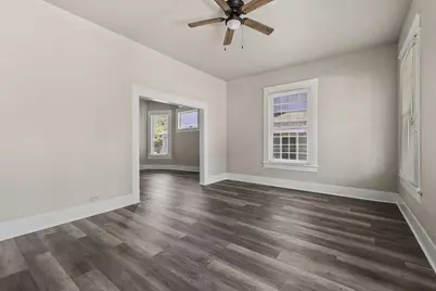 614 W Owings Street, Denison, TX 75020 - Photo 6