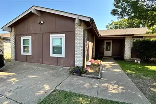 1117 High Point Rd, Arlington, TX 76015 - Photo 2