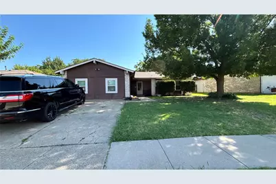 1117 High Point Road, Arlington, TX 76015 - Photo 1