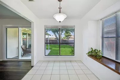 1725 Mayflower Drive, Carrollton, TX 75007 - Photo 12