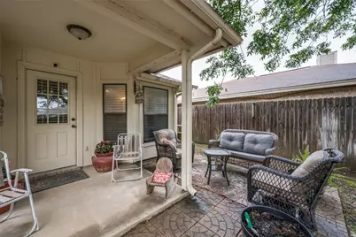 1409 Lincolnshire Way, Fort Worth, TX 76134 - Photo 22