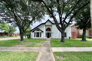 1707 Rosbury Ct, Mesquite, TX 75181 - Photo 2