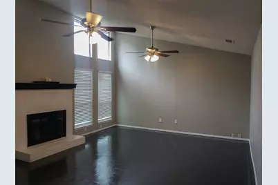 7663 Blue Carriage Court, Fort Worth, TX 76120 - Photo 4