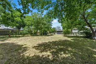 207 N Marable St, West, TX 76691 - Photo 32