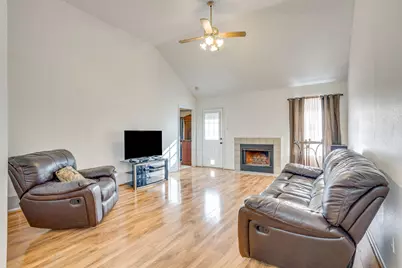 1200 Windy Meadows Drive, Burleson, TX 76028 - Photo 6