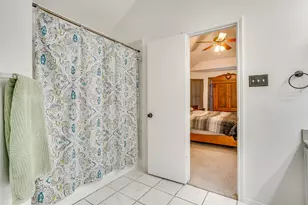 1200 Windy Meadows Dr, Burleson, TX 76028 - Photo 26