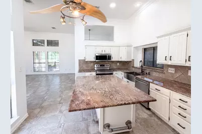 1613 Mullins Drive, Plano, TX 75025 - Photo 6
