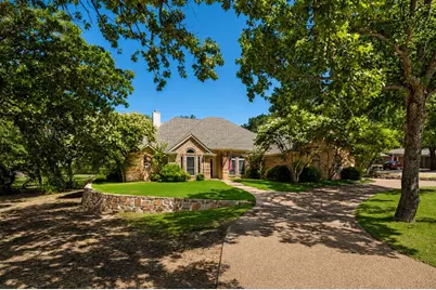 222 Hart Court, Runaway Bay, TX 76426 - Photo 2