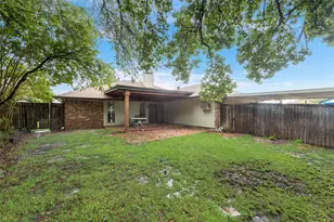2623 Fallcreek Dr, Carrollton, TX 75006 - Photo 20