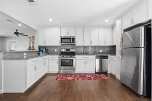 5717 S Wells Cir, Westworth Village, TX 76114 - Photo 10