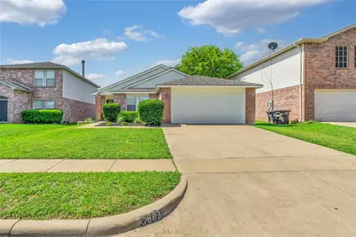 3883 Fox Run Drive, Fort Worth, TX 76123 - Photo 2
