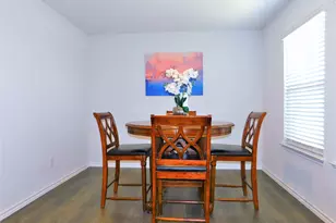 4025 Huntington Dr, Denton, TX 76209 - Photo 10