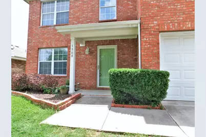 1508 Sequoia Grove Lane, Lewisville, TX 75067 - Photo 4