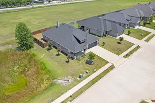 1105 Del Mar Dr, Sherman, TX 75092 - Photo 36