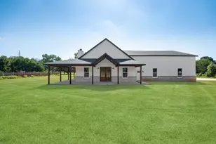 181 Co Rd 4757, Rhome, TX 76078 - Photo 1