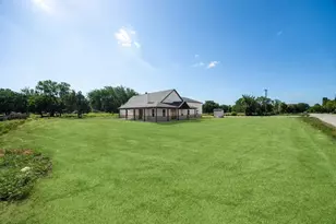 181 Co Rd 4757, Rhome, TX 76078 - Photo 30