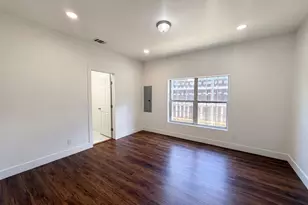 420 Bluebonnet Dr, Hurst, TX 76053 - Photo 4