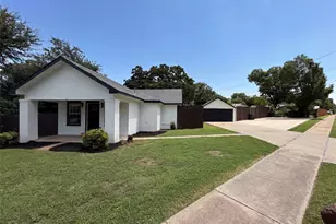 420 Bluebonnet Dr, Hurst, TX 76053 - Photo 18