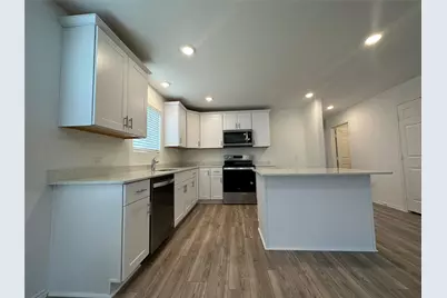 2533 Creekbend Lane, Denton, TX 76208 - Photo 6