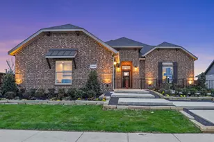 3688 Rolling Meadows Dr, Grand Prairie, TX 76065 - Photo 1