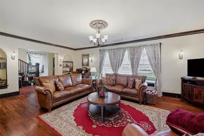 221 W 5th Street, Bonham, TX 75418 - Photo 4
