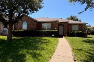 732 Dandelion Dr, Mesquite, TX 75149 - Photo 2