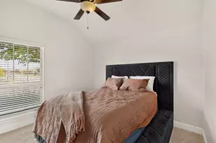 101 Loving Trail, Justin, TX 76247 - Photo 22