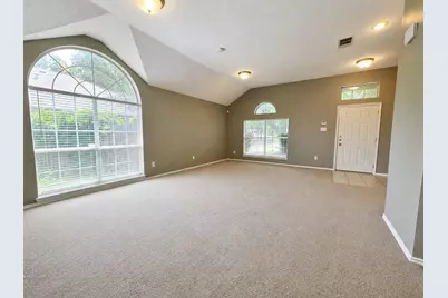 7700 Glenoaks Drive, Frisco, TX 75034 - Photo 2