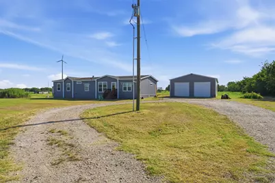 404 Hcr 3258, Mount Calm, TX 76673 - Photo 2