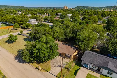 1205 SE 14th Street, Mineral Wells, TX 76067 - Photo 32
